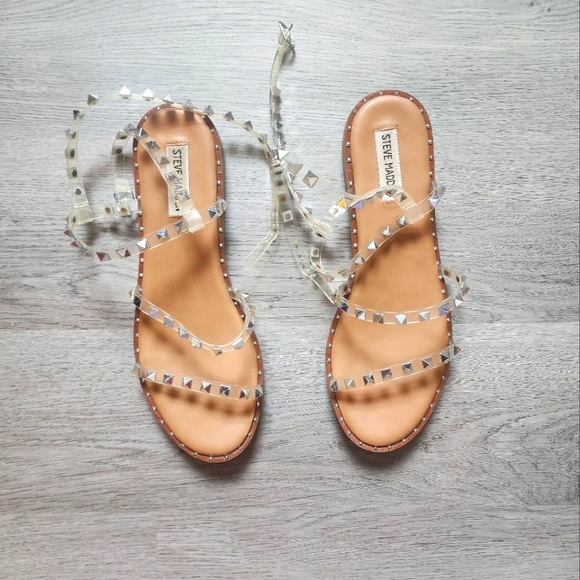 Steve Madden Women's Travel Clear Strappy Studded Flat Sandals Size 9.5 - Picture 1 of 10